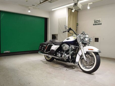2007 Harley-Davidson Road King, белый, 977000 рублей, вид 3