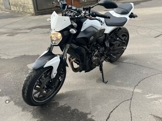 2014 Yamaha MT-07 (FZ-07), белый, 515000 рублей, вид 2