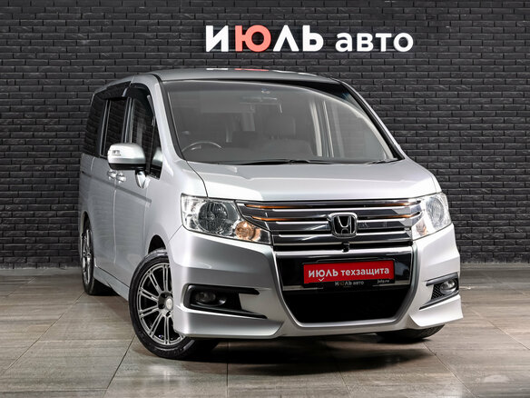 2010 Honda Stepwgn Spada IV, серый - вид 3
