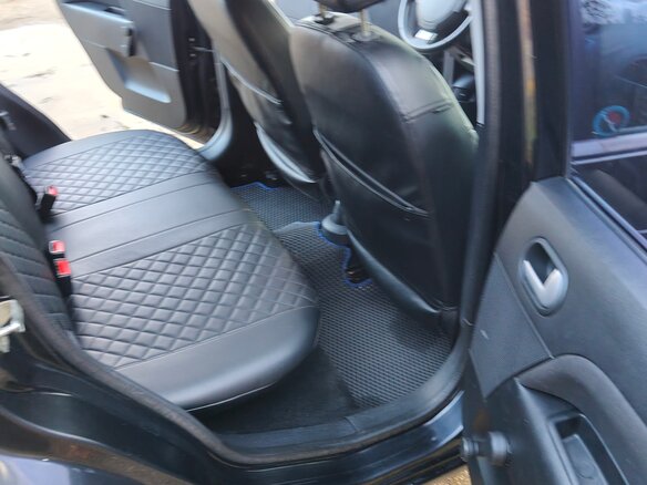2008 Ford Fiesta Mk5, чёрный, 530000 рублей - вид 8
