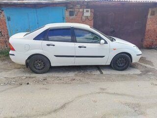 2003 Ford Focus I Рестайлинг, белый, 170000 рублей, вид 3