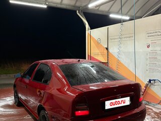 2008 Skoda Octavia I (A4) Рестайлинг, красный, 430000 рублей, вид 3