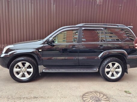 2008 Toyota Land Cruiser Prado 5-speed 120 Series Рестайлинг, чёрный, 2500000 рублей, вид 4