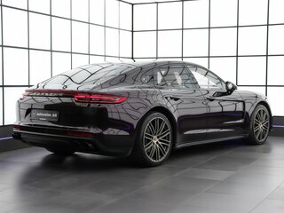 2018 Porsche Panamera 4 II, фиолетовый, 7300000 рублей, вид 4