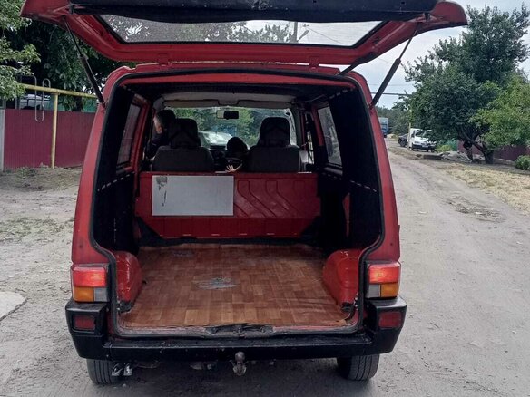 1996 Volkswagen Transporter, красный, 450000 рублей - вид 7