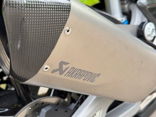 2022 BMW M 1000 RR, зелёный, 2650000 рублей, вид 4