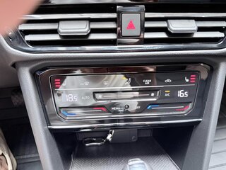 2022 Volkswagen Tharu I, чёрный, 1360000 рублей, вид 5