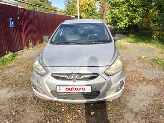 2011 Hyundai Solaris I, серебристый, 475000 рублей, вид 1