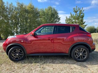 2011 Nissan Juke I, красный, 850000 рублей, вид 3