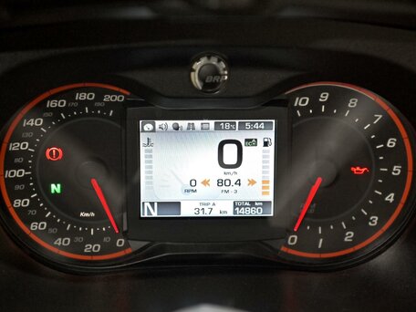 2014 BRP Can-Am Spyder, чёрный, 1397000 рублей, вид 5
