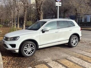 2015 Volkswagen Touareg II Рестайлинг, белый, 3200000 рублей, вид 1