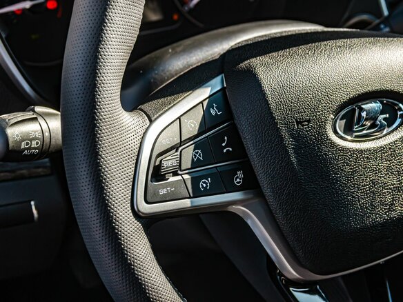 2026 Lada (ВАЗ) Vesta I Рестайлинг (NG), белый, 1785000 рублей - вид 17