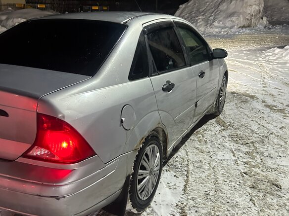 2002 Ford Focus I (North America), серебристый, 175000 рублей - вид 6