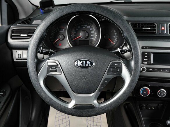 2015 Kia Rio III Рестайлинг, красный, 1169000 рублей - вид 12