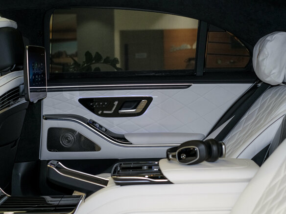 2026 Mercedes-Benz S-Класс 580 Long 4MATIC VII (W223) Рестайлинг, чёрный, 34900000 рублей - вид 32