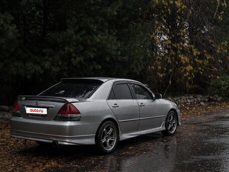 2000 Toyota Mark II IX (X110), серый, 1350000 рублей, вид 3