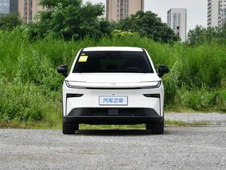 2026 Toyota bZ3X 50 kWh, белый, 2442000 рублей, вид 1