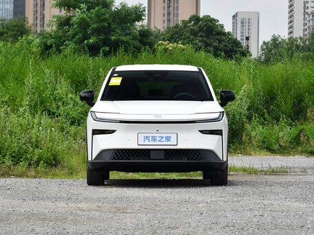 2026 Toyota bZ3X 50 kWh, белый, 2442000 рублей, вид 1