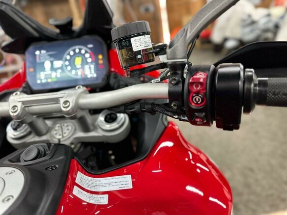 2021 Ducati Multistrada V4, красный, 2140000 рублей - вид 26