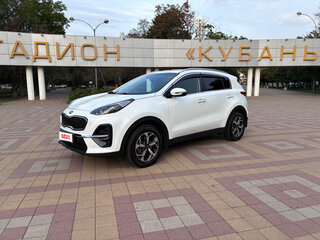 2018 Kia Sportage IV Рестайлинг, белый, 2250000 рублей, вид 1