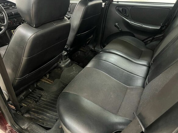 2009 Chevrolet Niva I, красный, 320000 рублей - вид 7