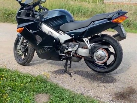 2001 Honda VFR 800, зелёный, 320000 рублей, вид 4