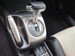 2010 Honda Civic VIII Рестайлинг, чёрный, 900000 рублей, вид 3