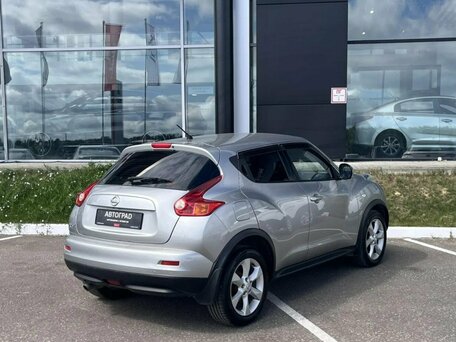 2011 Nissan Juke I, серебристый, 770000 рублей, вид 4