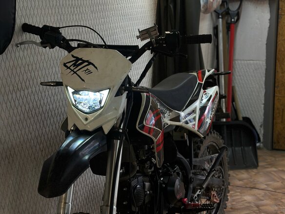 2024 Xmotos XB-21, чёрный, 90000 рублей - вид 1