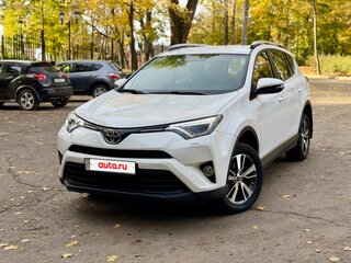2016 Toyota RAV4 IV (XA40) Рестайлинг, белый, 2195000 рублей, вид 1