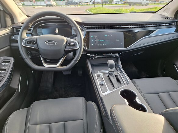 2024 Omoda S5, белый, 1200000 рублей - вид 11