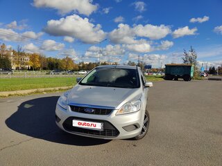2010 Ford Focus II Рестайлинг, серебристый, 480000 рублей, вид 5