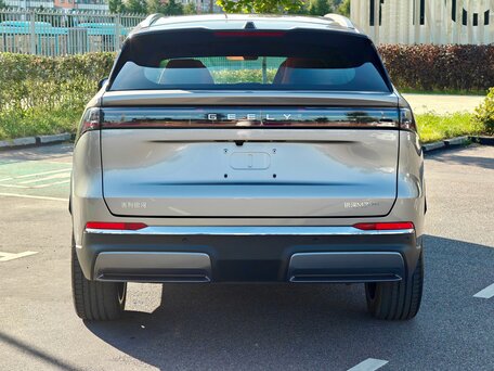 2026 Geely Galaxy M7, серый, 3590000 рублей, вид 4