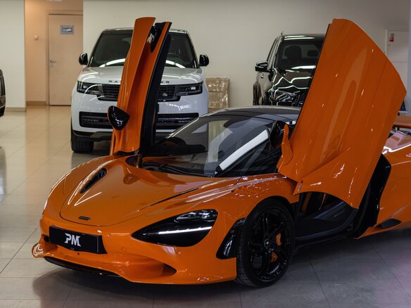 2024 McLaren 750S, оранжевый - вид 8