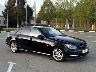 2012 Mercedes-Benz C-Класс 200 III (W204) Рестайлинг, чёрный, 1500000 рублей, вид 4