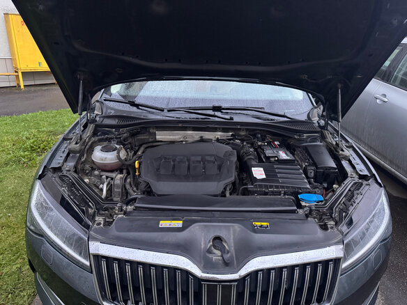2020 Skoda Superb III Рестайлинг, серый, 2520000 рублей - вид 16