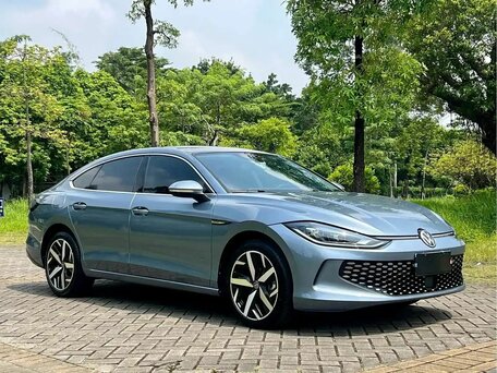 2023 Volkswagen Lamando L II, голубой, 1850000 рублей, вид 3