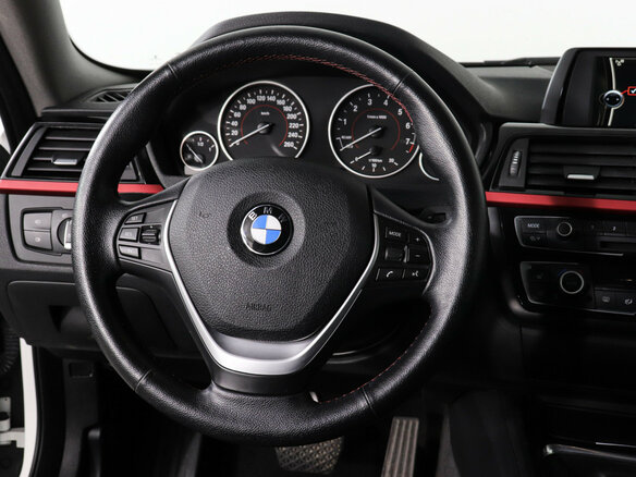 2013 BMW 4 серии 428i xDrive F32/F33/F36, белый, 2247000 рублей - вид 11