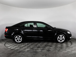 2016 Skoda Octavia III (A7), чёрный, 1699000 рублей, вид 4