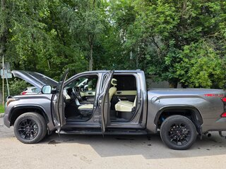 2022 Toyota Tundra Double Cab III, серый, 7000000 рублей, вид 5