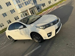 2014 Toyota Corolla XI (E160, E170, E180), белый, 1175000 рублей, вид 3