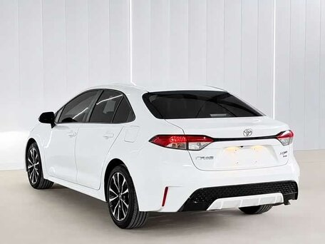 2023 Toyota Levin XII (E210) Рестайлинг, белый, 1570000 рублей, вид 2