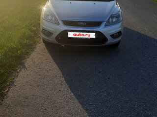 2009 Ford Focus II Рестайлинг, серебристый, 580000 рублей, вид 1