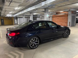 2022 BMW 5 серии 520i VII (G30/G31/G38) Рестайлинг, чёрный, 4999999 рублей, вид 5