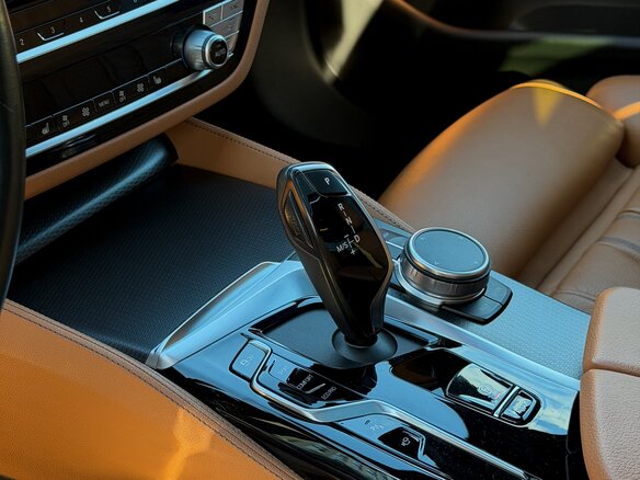 2021 BMW 5 серии 520i VII (G30/G31/G38) Рестайлинг, чёрный, 4400000 рублей - вид 24