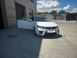 2011 Kia Cerato Koup II, белый, 920000 рублей, вид 5