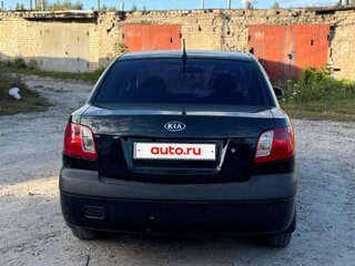 2009 Kia Rio II, чёрный, 299000 рублей, вид 5