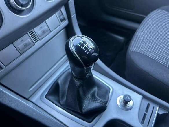 2009 Ford Focus II Рестайлинг, фиолетовый, 470000 рублей - вид 12