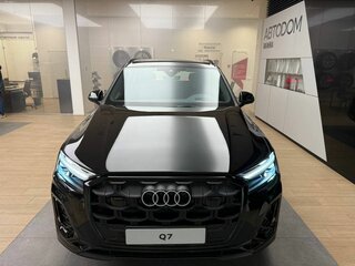 2026 Audi Q7 45 TFSI II (4M) Рестайлинг 2, чёрный, 11690000 рублей, вид 4
