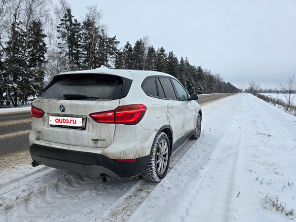 2019 BMW X1 20i xDrive II (F48), белый, 2649000 рублей - вид 17